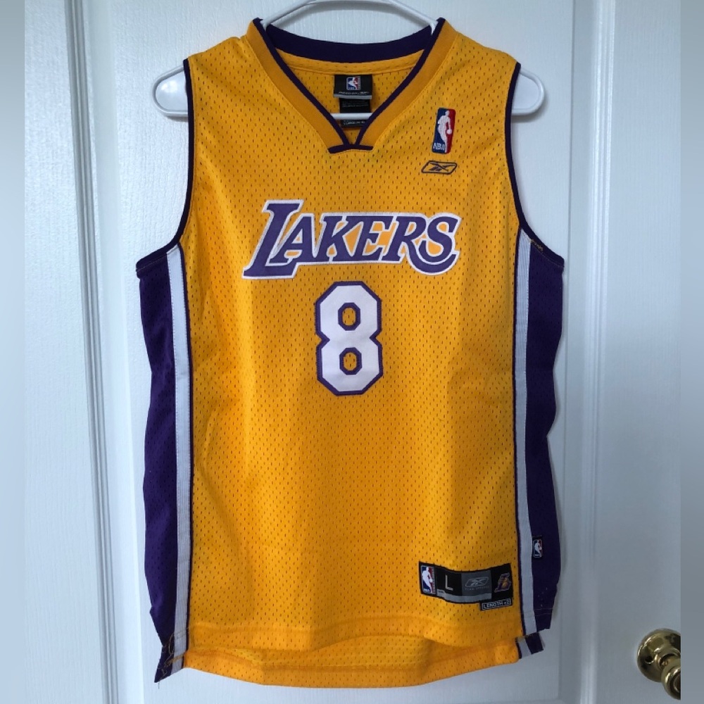Vintage Kobe Bryant Lakers #8 Jersey